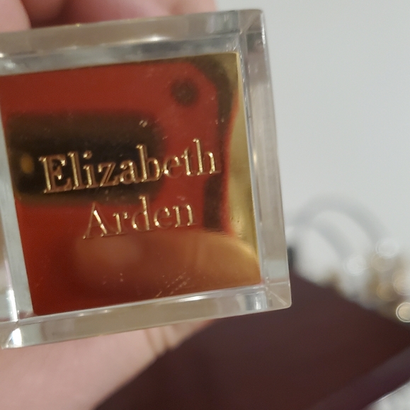 "My Fifth Avenue" Fragrance - Picture 6 of 8